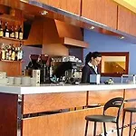 Hotel Carbayon 2*