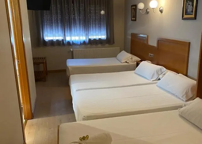 Carbayon 2* Οβιέδο